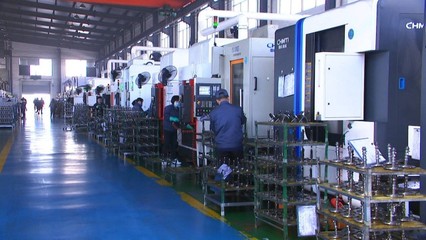 泰州工業(yè)企業(yè)蓄勢(shì)待發(fā) 機(jī)械轟鳴迎春光，奮楫揚(yáng)帆拓新局